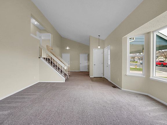 3rd image of 6615 Montarbor Dr