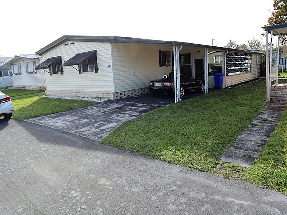 2nd image of 2714 King George Ave