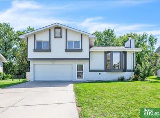 5927 N 126th Ave, Omaha, NE 68164