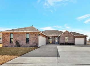 1509 E Elk Ridge Ave, Goddard, KS 67052