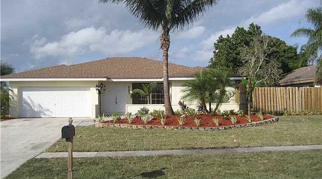 1st image of 6503 Amberwoods Dr