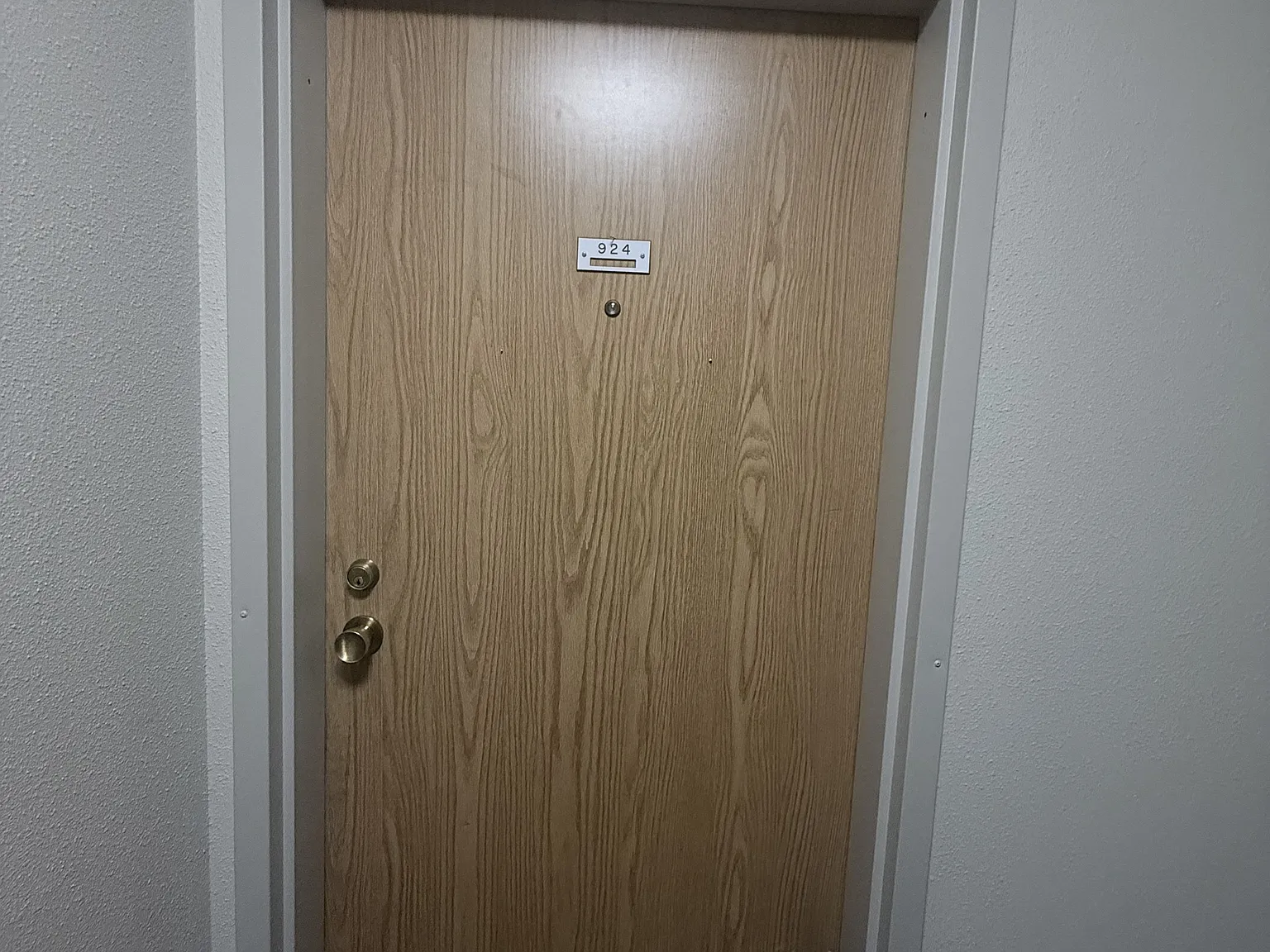 310 Stillwater Drive — Photo 4