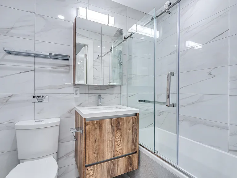 1168 Pendrell St #209 — Photo 9