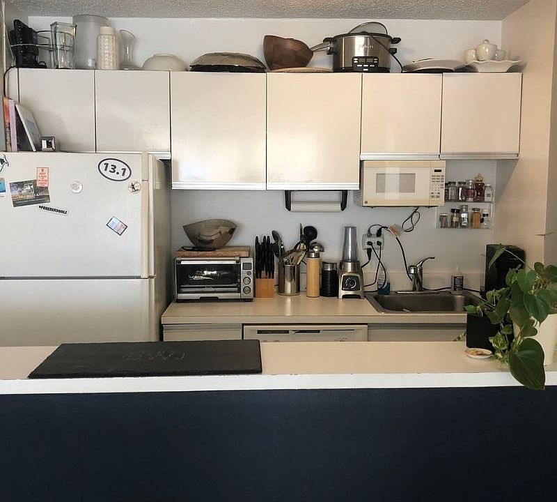 1st image of 404 E 79th St APT 10A