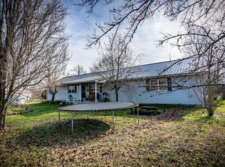 11111 Beaver Dam Rd, Caneyville, KY 42721