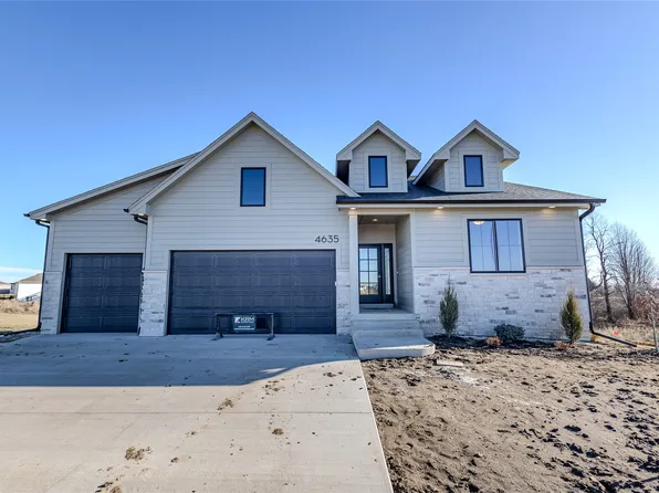 4635 173rd St, Urbandale, IA 50323