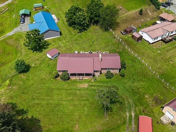5th image of 18 Shire Hill Rd