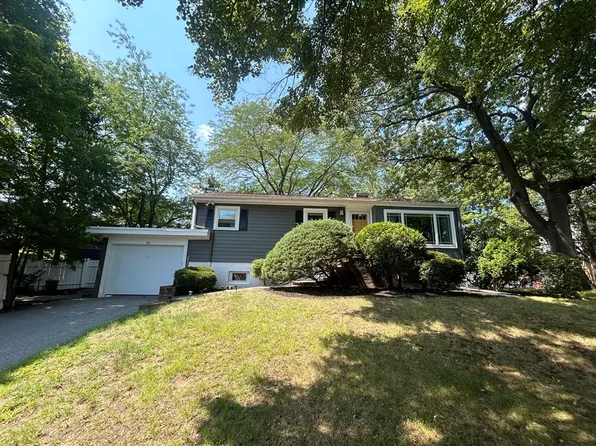 53 Dickson Ave, Arlington, MA 02474