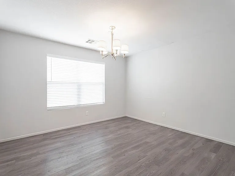 5531 Doubleday St — Photo 6