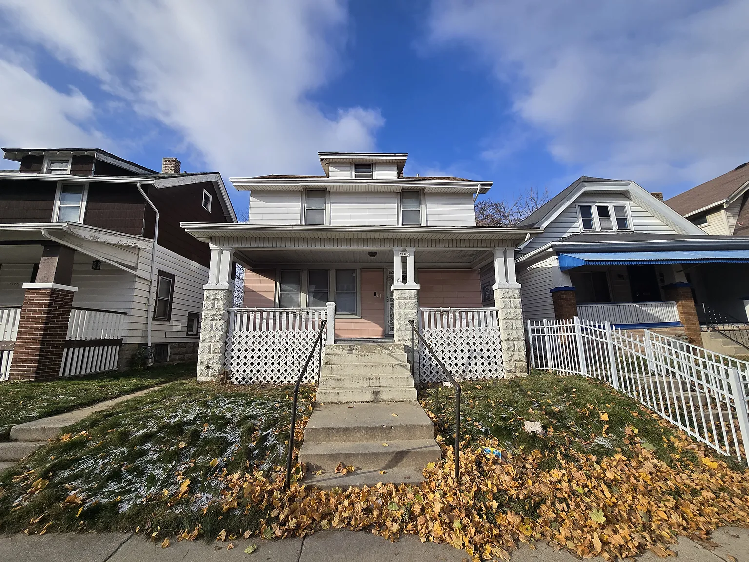 3 bed, $1,700 — Photo 1