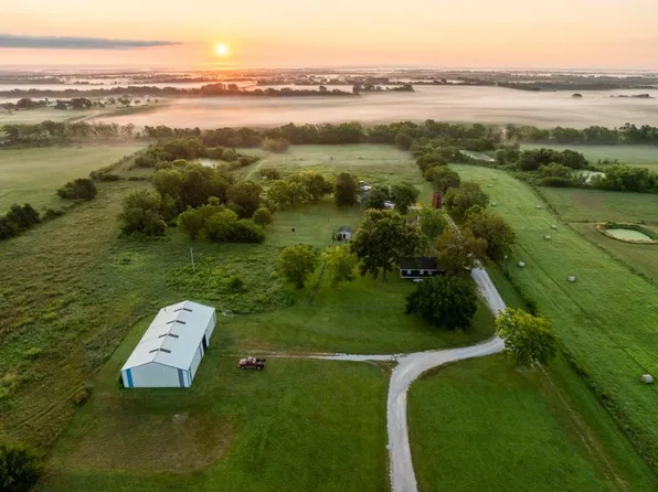 14769 NE State Rte E, Adrian, MO 64720