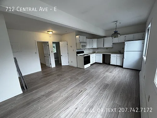 712 Central Ave Photo 1