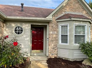 689 Sugar Maple Ln, Mooresville, IN