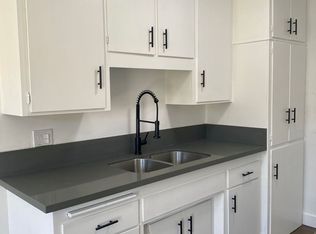 887 Glenway Dr APT 36, Inglewood, CA 90302