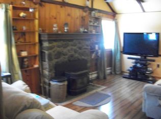 103 Lookover Ln, Highland Lakes, NJ 07422