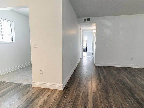 2nd image of 2509 Oak Park Way #115