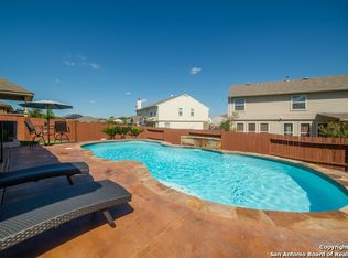 13419 Toppling Ln, Live Oak, TX 78233