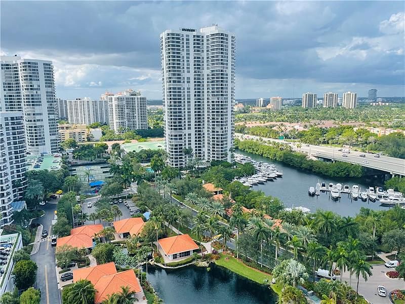 1st image of 19101 Mystic Pointe Dr APT 2307