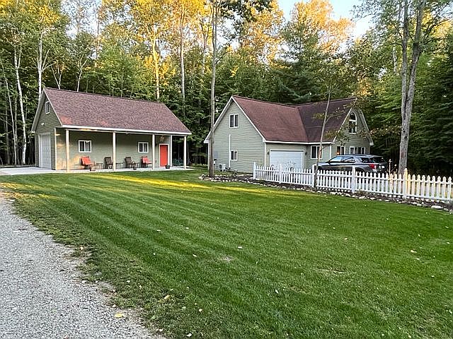 2nd image of 4618 W Salisbury Dr