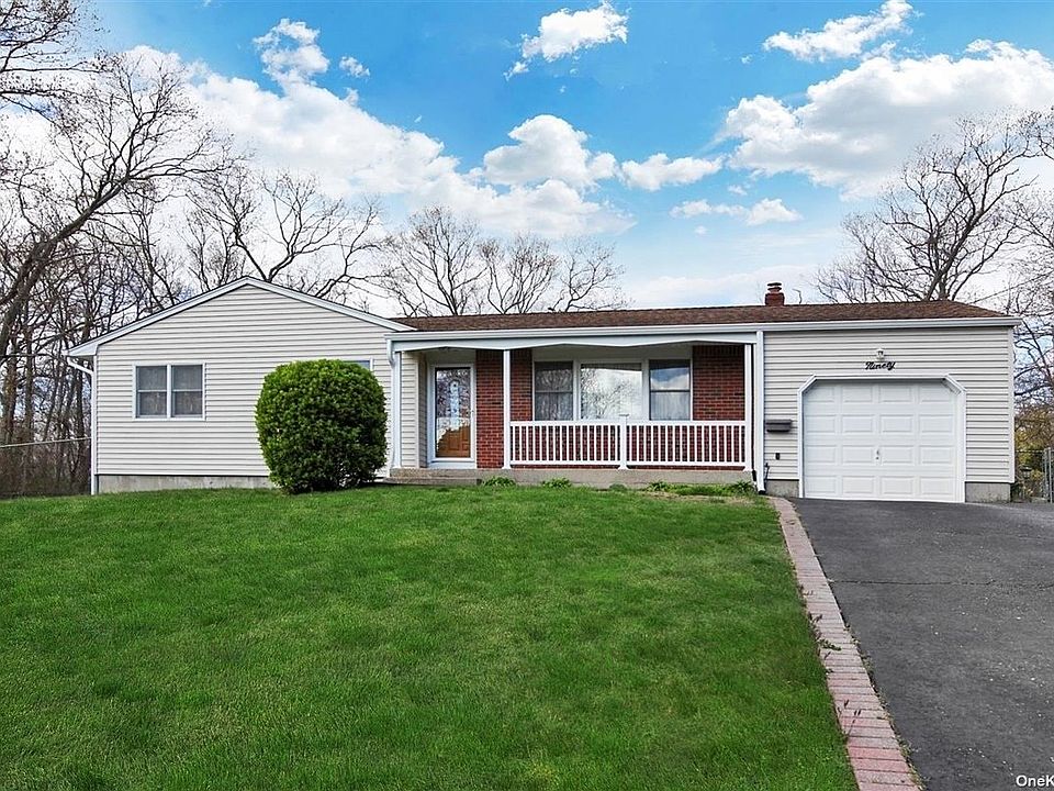 1st image of 90 Truberg Ave