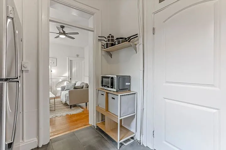 82 Price Ave #B — Photo 17