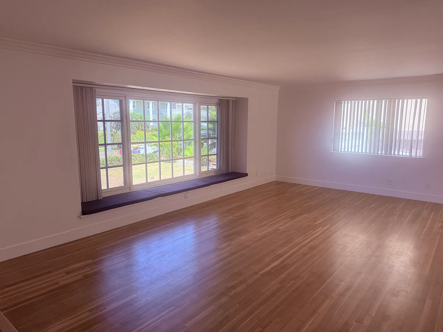 1640 Canyon Dr — Photo 4