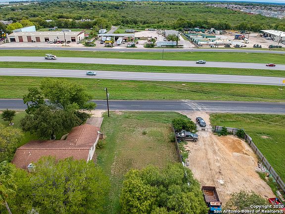 5th image of 2911 SE Loop 410