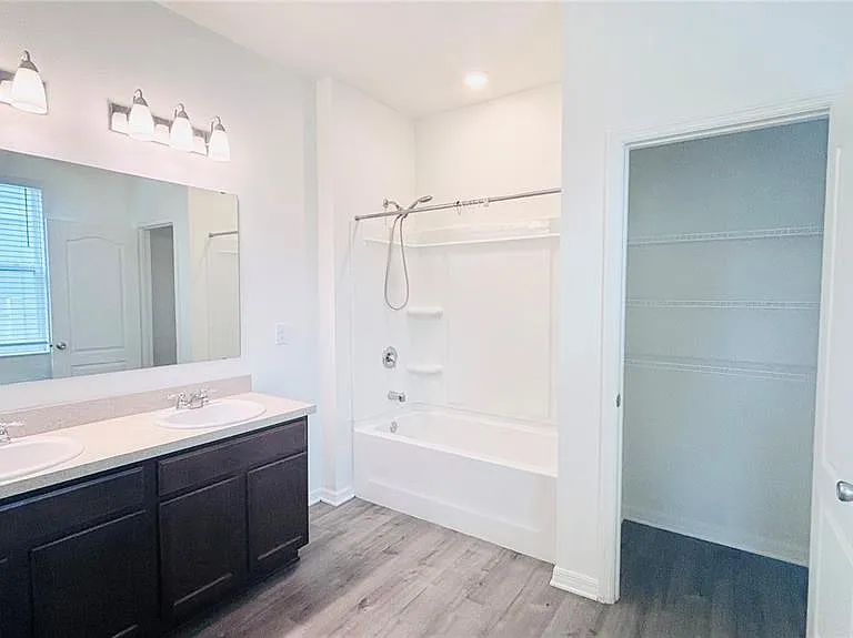 557 Scott Lake Creek Ln — Photo 18