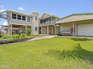 855 Dove Blvd, Bay Saint Louis, MS 39520