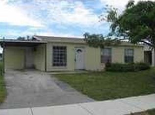 3379 SW 17th St, Lauderhill, FL 33312