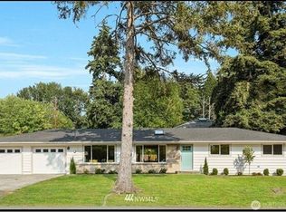18412 80th Ave NE, Kenmore, WA 98028