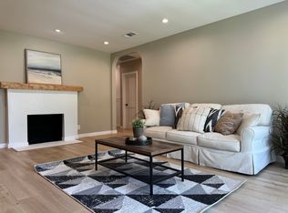 11470 Bessemer St, North Hollywood, CA 91606