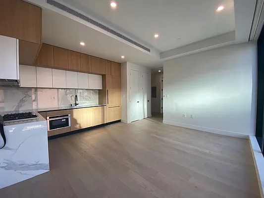 Rented by Lin Pan Realty Group LLC | media 11