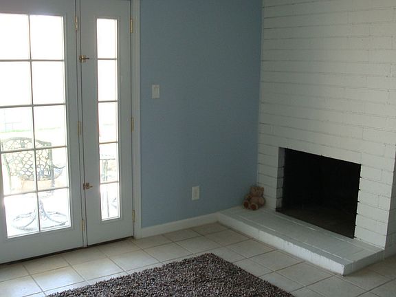 4th image of 5817 Carl Ave