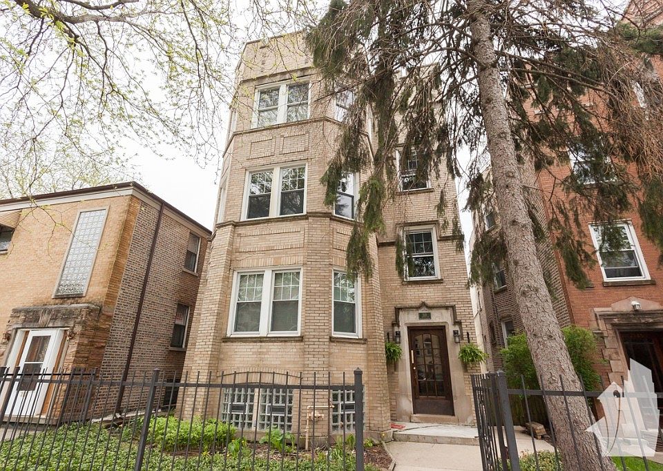 1st image of 2141 W Arthur Ave #1