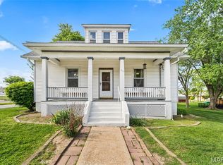203 E Mill St, Waterloo, IL 62298