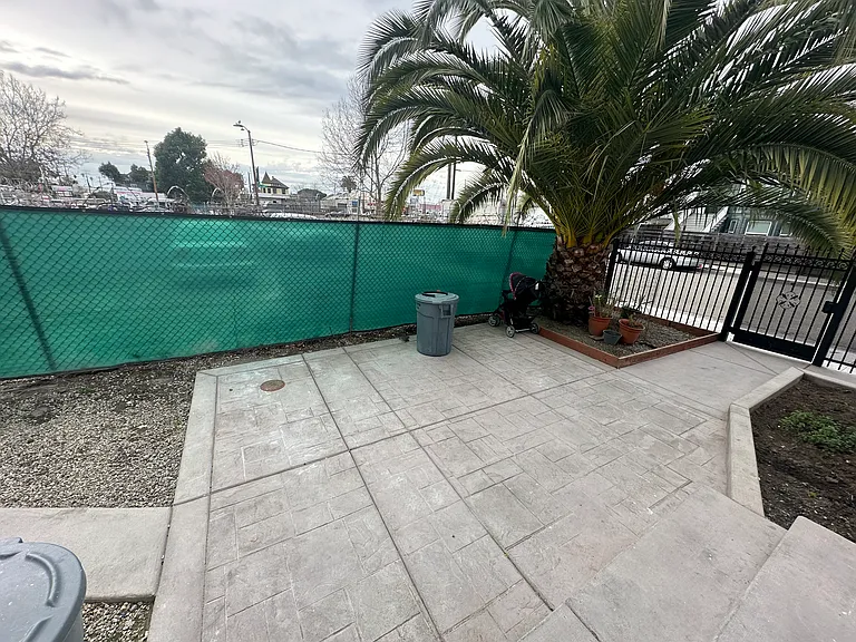 871 29th St #877 — Photo 9