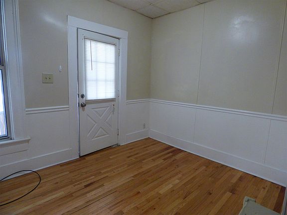 2nd image of 1436 S Broadway St APT 1