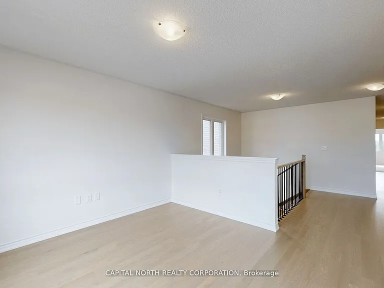 288 Madelaine Dr — Photo 17