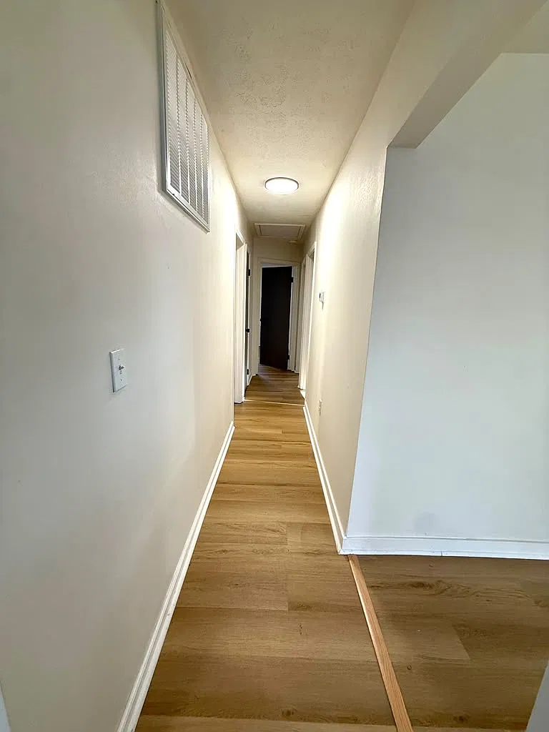 3 bed, 1152 sqft, $1,800 — Photo 4
