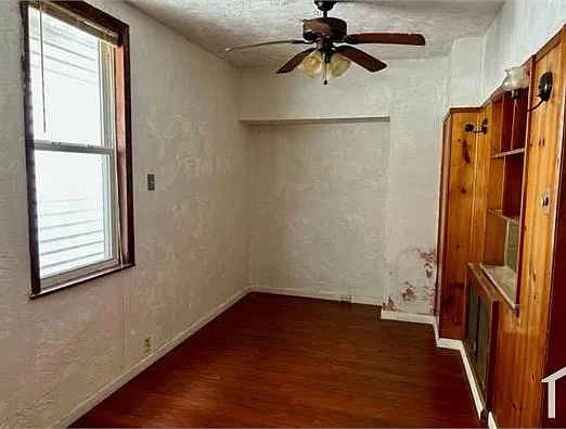 2 bed, 960 sqft, $1,600 — Photo 4