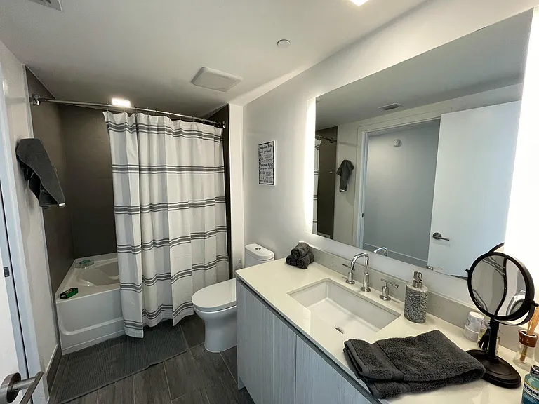 111 SE 1st Ave #310 — Photo 20