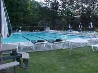 30 Sandpiper Dr, Hackettstown, NJ 07840