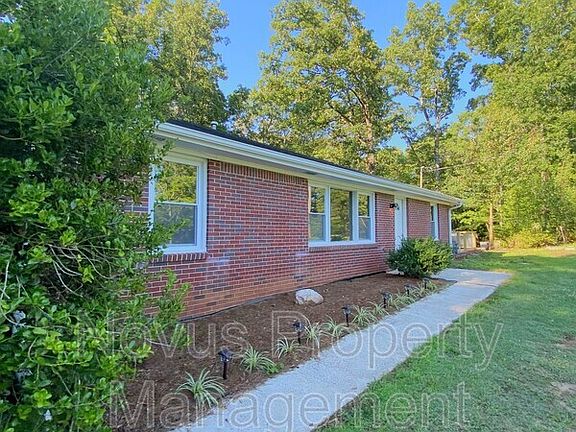 3rd image of 1367 Stripling Chapel Rd #A
