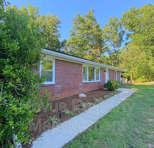 1367 Stripling Chapel Rd #A — Photo 3