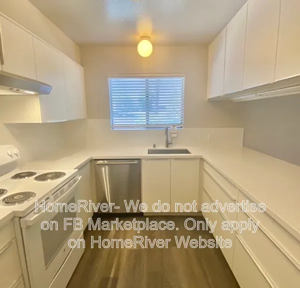 6210 Gloria Dr — Photo 2