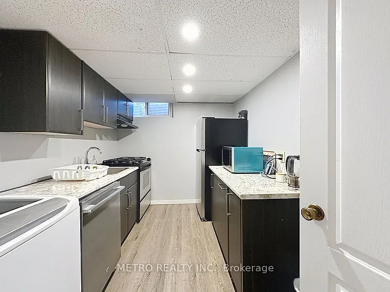 17 Twin Circle Ct #ENTIRE — Photo 29