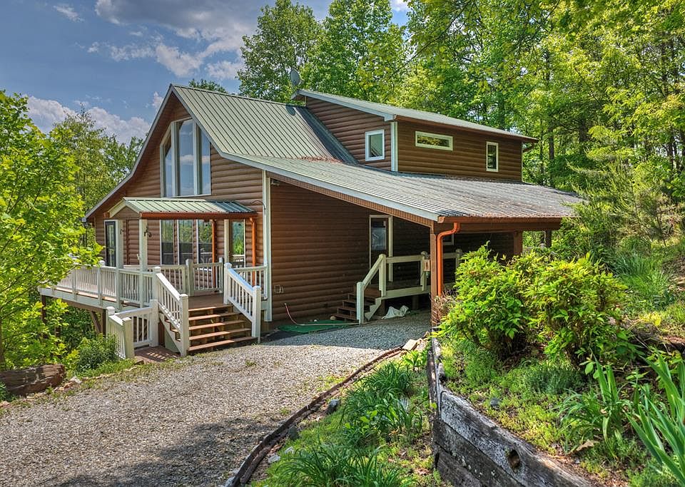 1st image of 222 Mountain Hideaway Ln