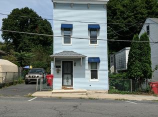 718 Mount Hope Ave, Pottsville, PA 17901