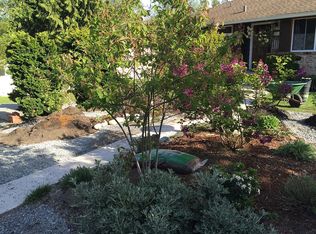 8414 221st Pl SW, Edmonds, WA 98026